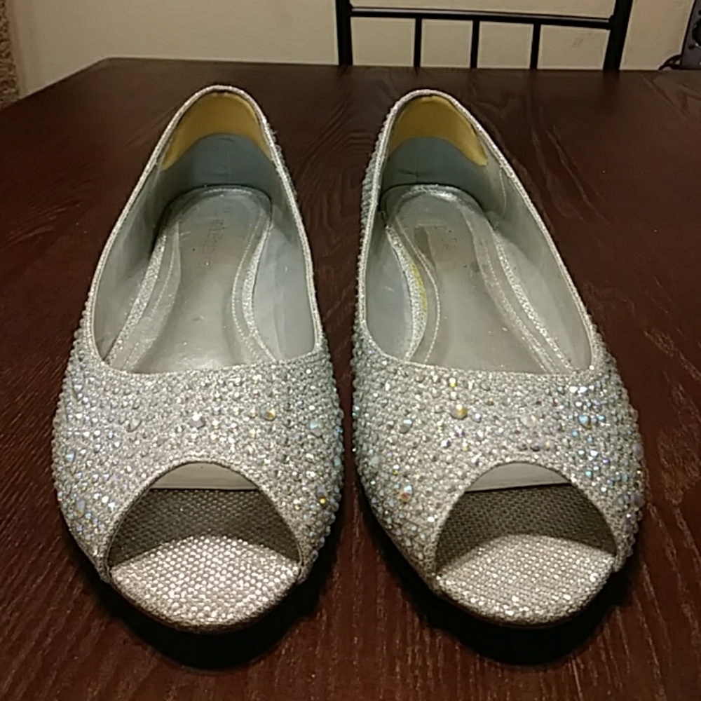 Splarkly, bejeweled, glittery flats